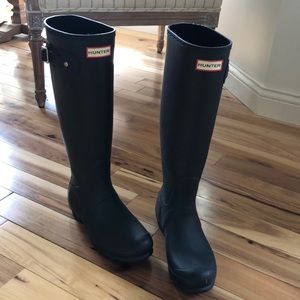 SOLD Hunter boots